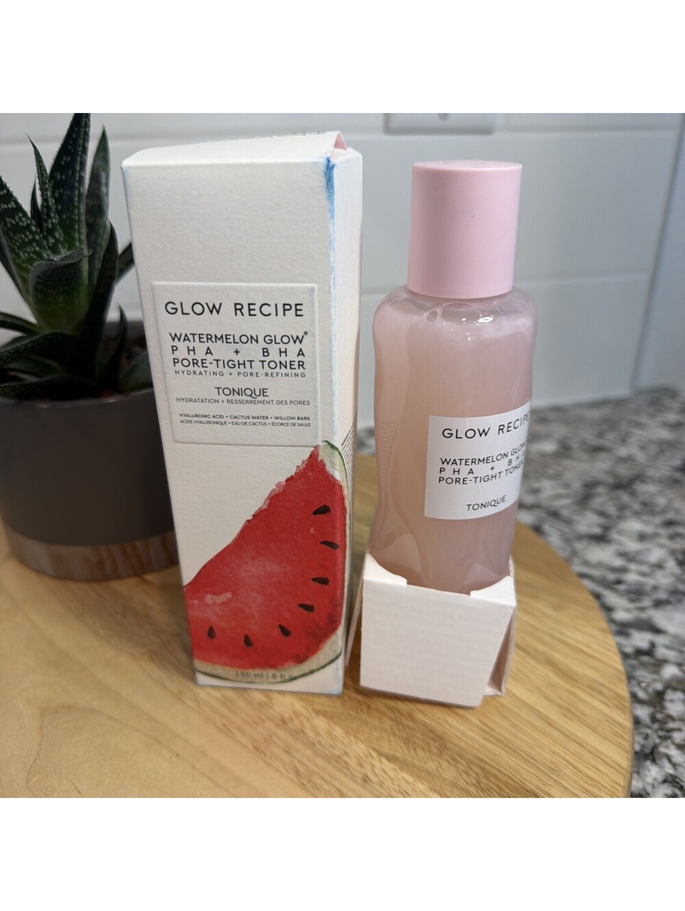 Glow Recipe Toner - 150ml. Watermelon Glow PHA Plus BHA Pore Tight Toner.